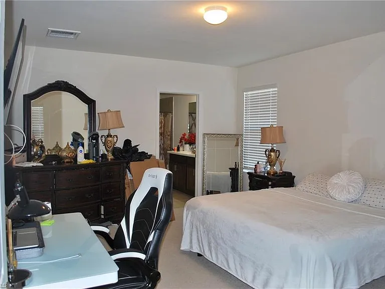 1217 Santa Barbara Blvd N — Photo 6