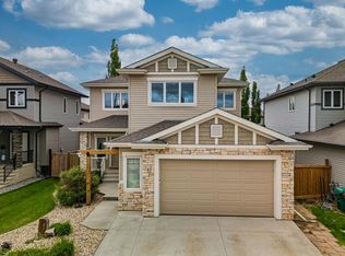 32 Nault Cres, Saint Albert, AB T8N 4H9