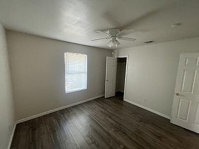 5th image of 5815 Castle Lk