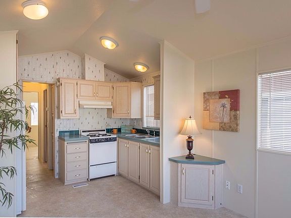 4th image of 5379 Old Redwood Hwy APT 19