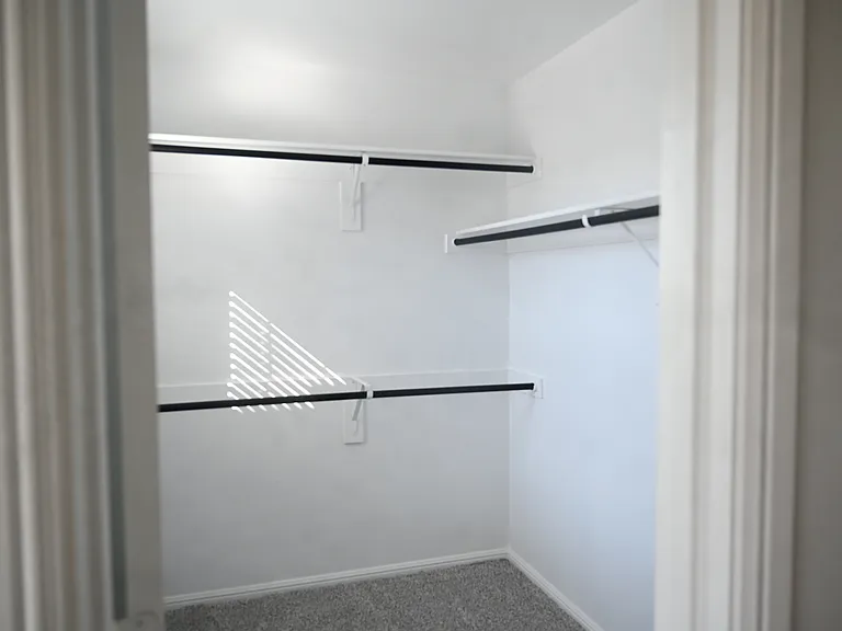 1012 Portina Dr — Photo 24