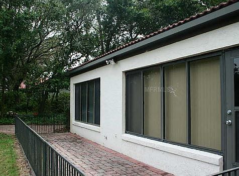 2nd image of 551 Clubhouse Dr
