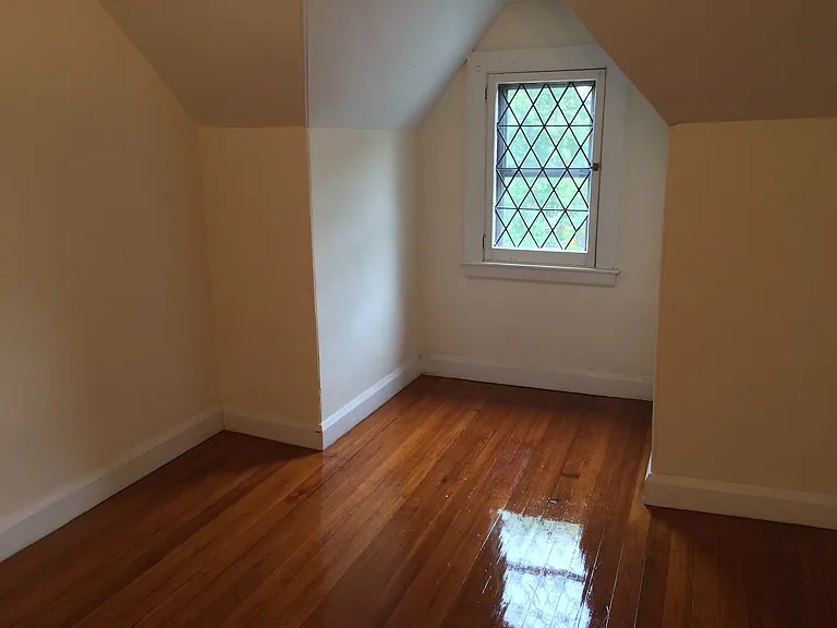 8 Palfrey St #2 — Photo 11