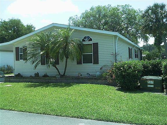 3rd image of 211 Osprey Ln