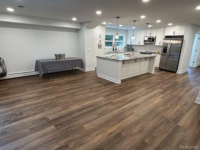 327 Millington Blvd — Photo 7