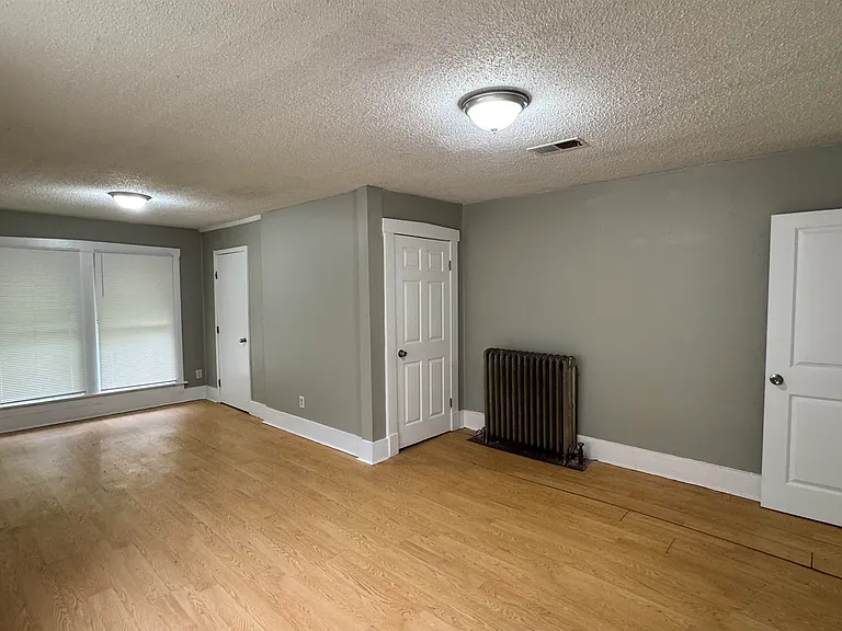 1114 Azalia St — Photo 15