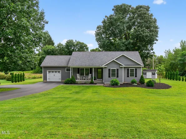 43 Pleasant View Drive, Hudson Falls, NY 12839