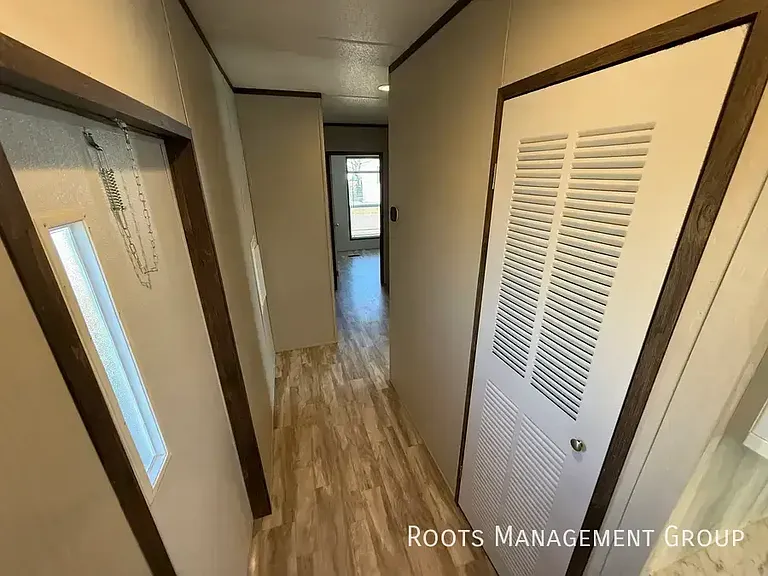 137 Eldridge Ln #137 — Photo 8