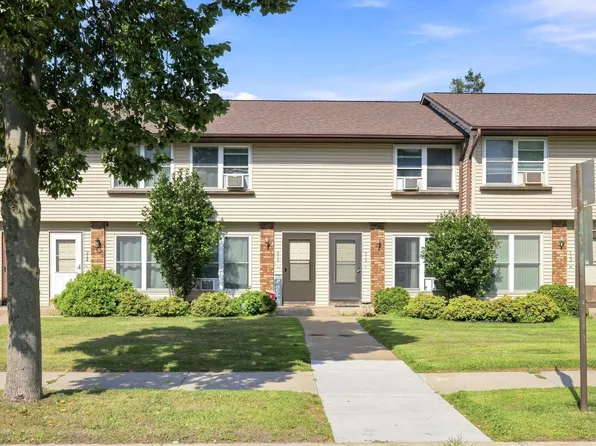 916 12th AVENUE S S, Onalaska, WI 54650