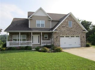 375 Sylvia Dr, Beaver Falls, PA