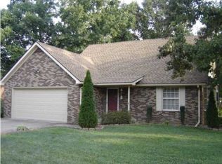 7733 Gourley Ln, Newburgh, IN 47630