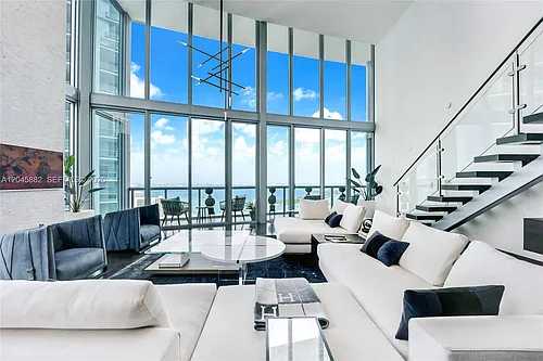 888 Biscayne Blvd #5112 Photo 1