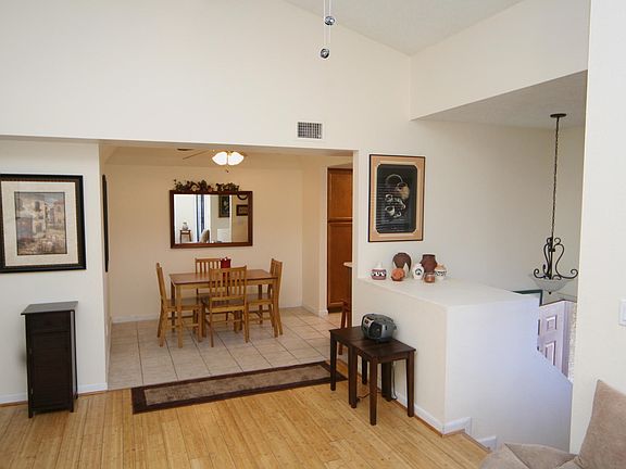 3rd image of 925 N COLLEGE Avenue #210