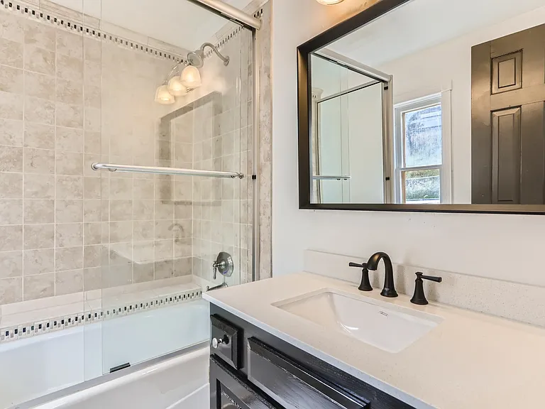 2545 Miner St — Photo 19