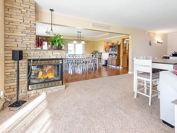 5th image of 3809 Saint Andrews Pl