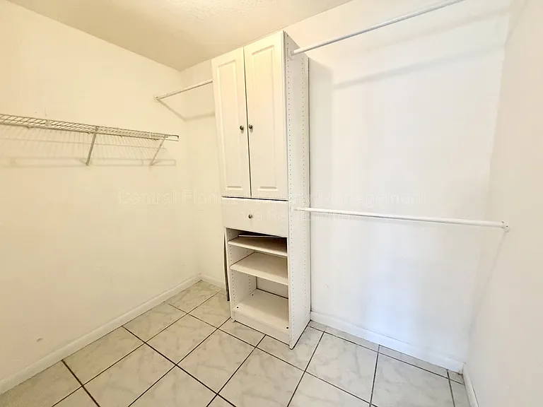 144 Reserve Cir #100 — Photo 8