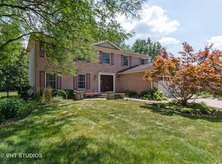 724 Chateaugay Ave, Naperville, IL 60540