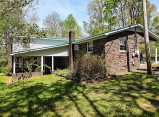 824 Carter Blake Rd, Tullahoma, TN 37388