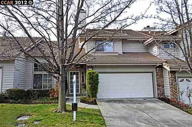 1st image of 262 Promenade Ln