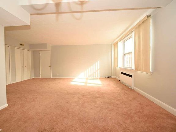 4th image of 19015 Van Aken Blvd APT 501