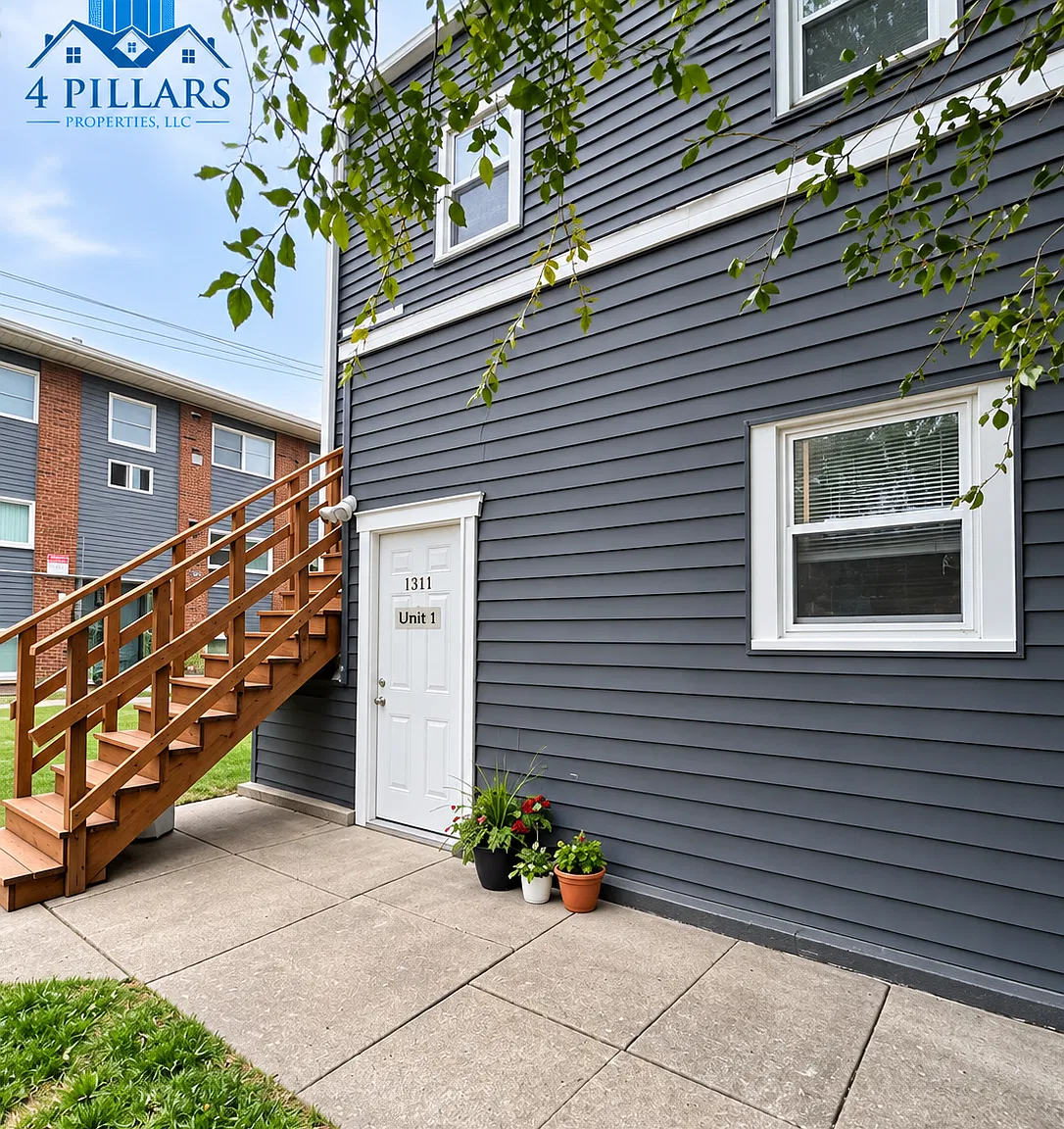 3 bed, 1.5 bath, 1056 sqft, $1,350 — Photo 4