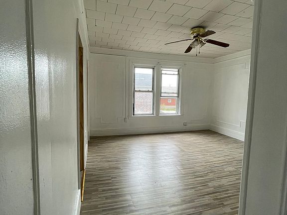 2nd image of 2339 Quimby Ave #2A