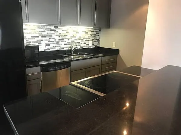 1720 Chouteau Ave — Photo 12