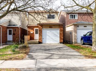 4094 Teakwood Dr, Mississauga, ON L5C3L6