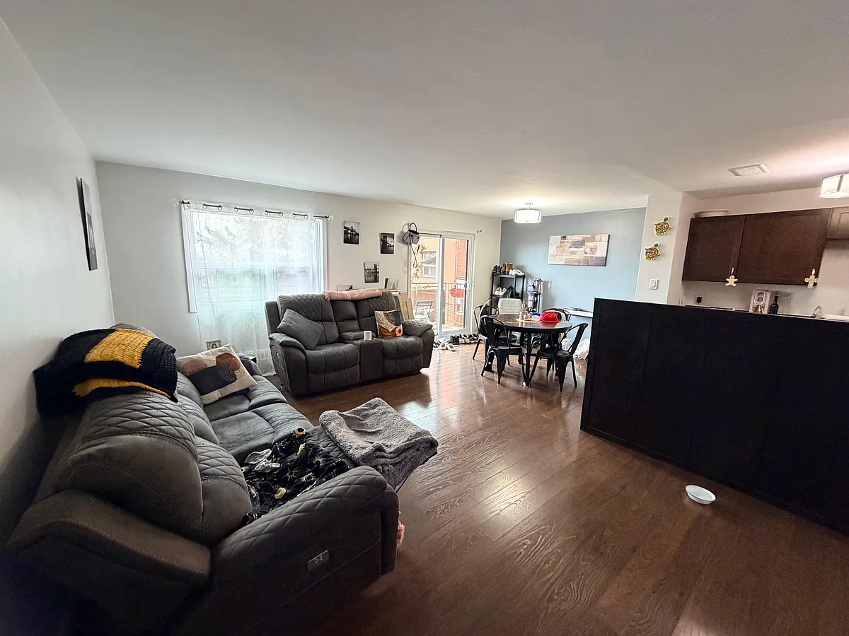 Building Photo - 20 Bradmon Dr #408