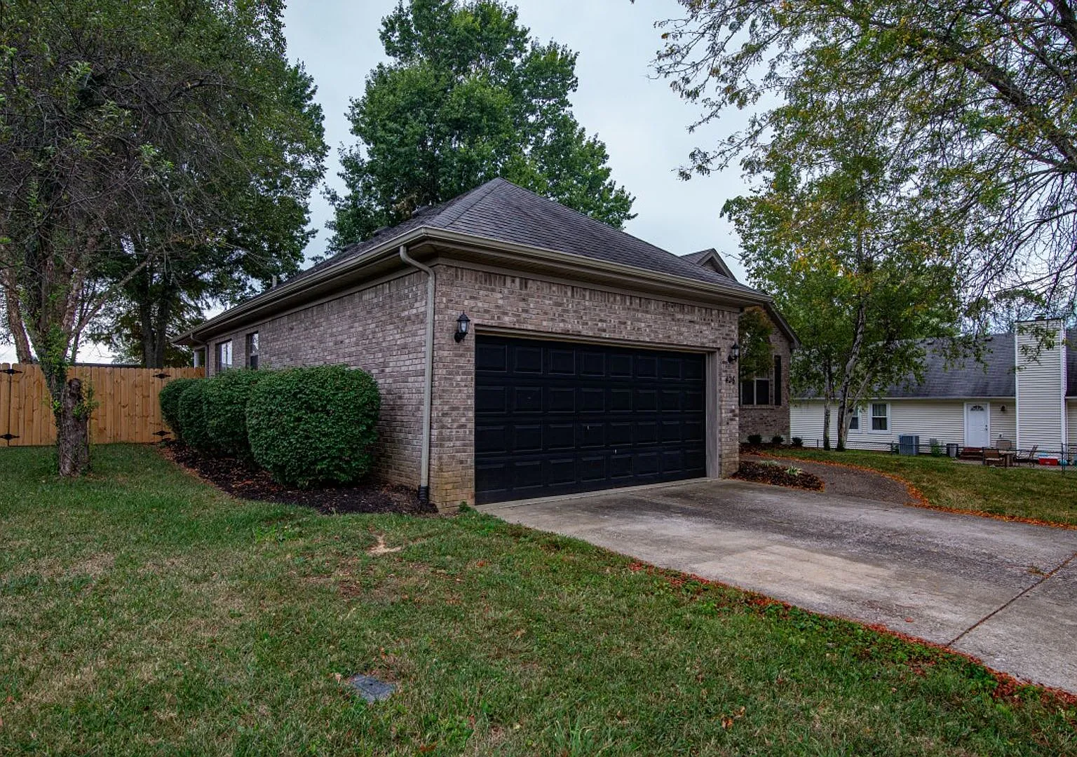 426 Ridgecrest Road — Photo 3