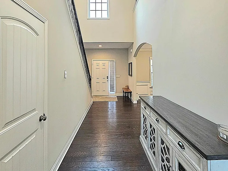 2652 Golf Mill Ct — Photo 4