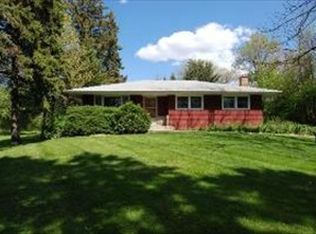 6N257 Wheaton Rd, Roselle, IL 60172