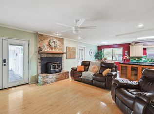 3817 Van Deman Dr, Benbrook, TX 76116