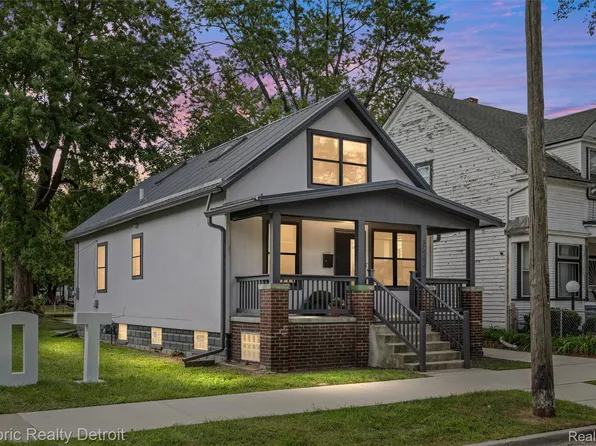 3644 Preston St, Detroit, MI 48207