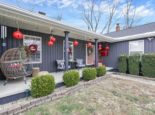 5584 Beaver Rd NE, Thornville, OH 43076