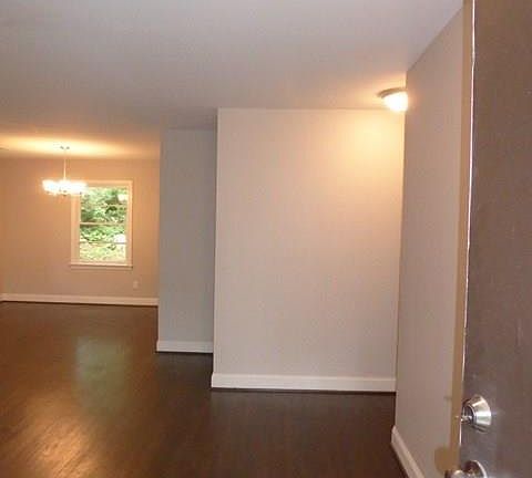 2nd image of 924 Martinwood Ln