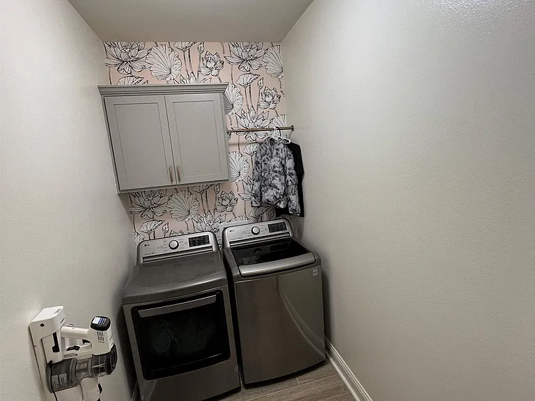 18945 Corlis Green Dr — Photo 18