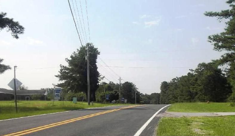 2nd image of 566 Greenlake Rd
