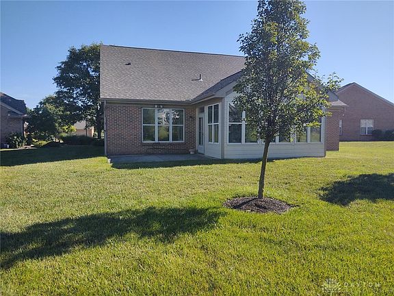 5th image of 9284 Shadbush Cir