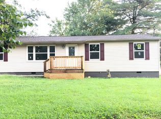 302 Mayberry St, Crossville, TN 38555