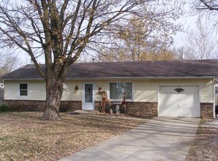 815 N Division St, Creston, IA 50801