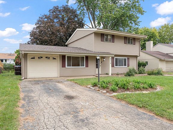 5th image of 2712 Alton Dr