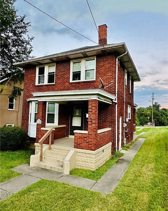 2nd image of 157 Carnegie Ave