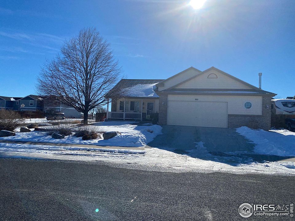 1st image of 801 Scotch Pine Dr