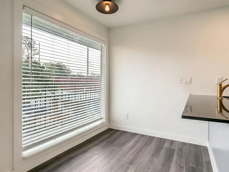 1309 Blair St #2 — Photo 13