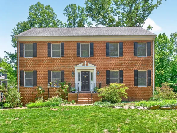 1845 Amberfield Dr, Charlottesville, VA 22911