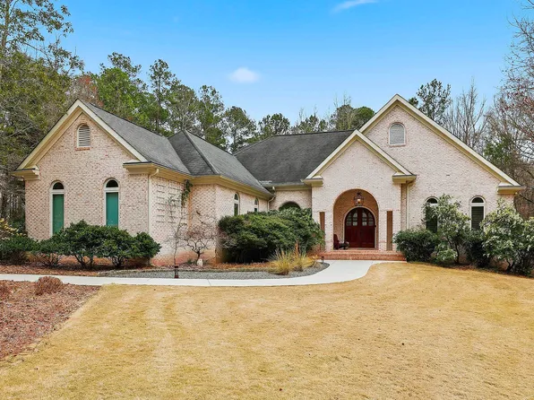 130 Emerald Ln, Fayetteville, GA 30214