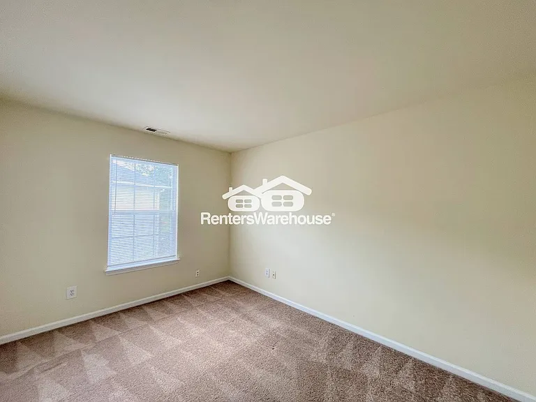 3711 Bay Cres — Photo 29