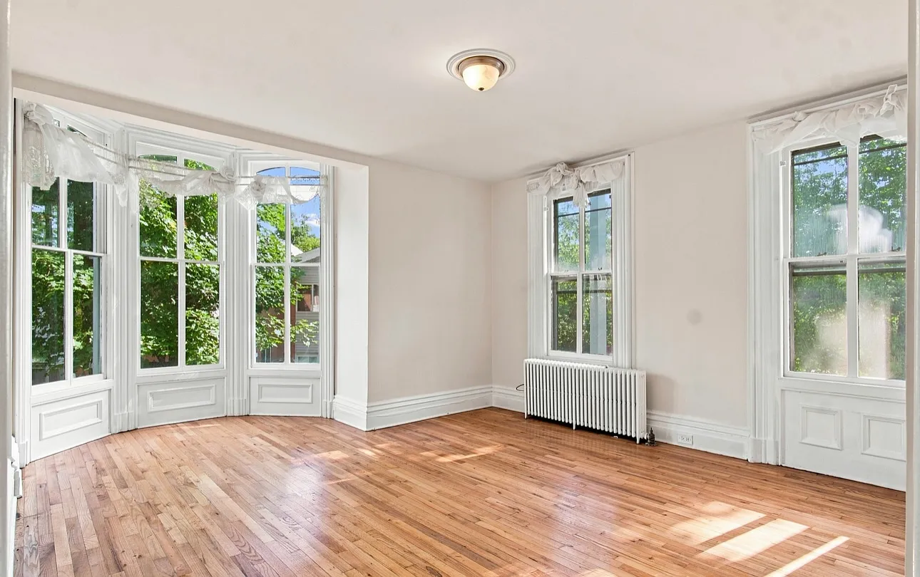 1 bed, 550 sqft, $2,100 — Photo 1