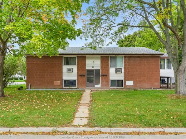 57 Saint Anthony St, Chatham Kent, ON N7M 3Y2